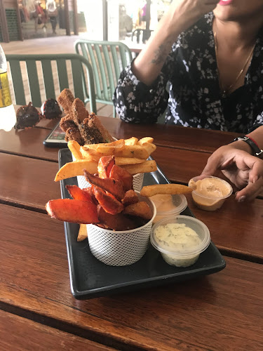 Shop 26 Sorrento Quay Boardwalk, Hillarys WA 6025