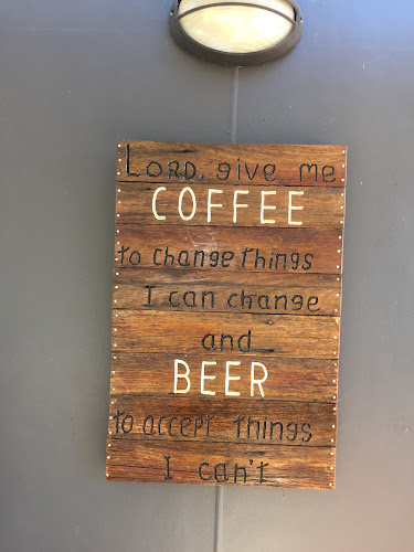 Straight to the point - cafe - Hospitality and gastronomy