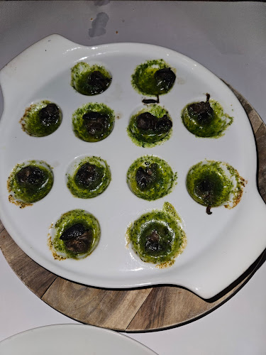 20 Lake St, Cairns City QLD 4870