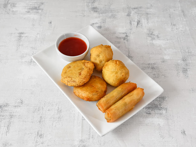 The Golden Loy - Albion Park Rail