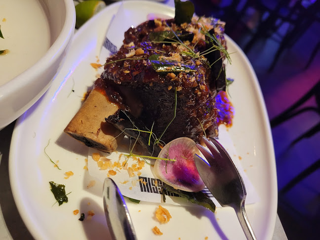 2235 Gold Coast Hwy, Mermaid Beach QLD 4218