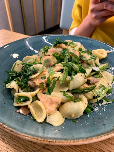 Axil Coffee Roasters - Hospitality and gastronomy