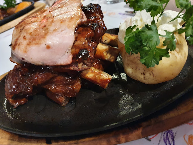 Comentarii opinii despre sSs BBQ Barns Bar N’ Grill