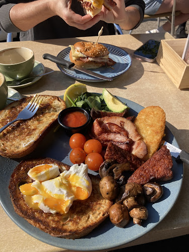 Island Time Espresso Bar - Terrigal