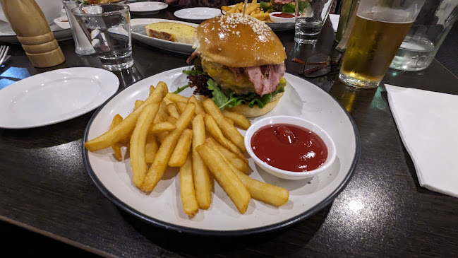 Comentarii opinii despre Lord Melbourne Hotel