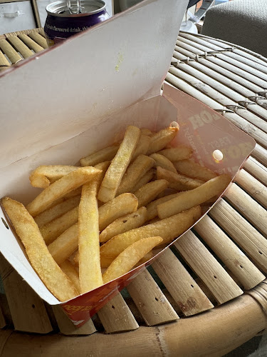 Opinii despre By The Sea Fish n Chips & Burgers în Kiama - Hospitality and gastronomy