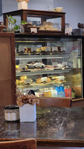 Comentarii opinii despre The Treehouse Cafe