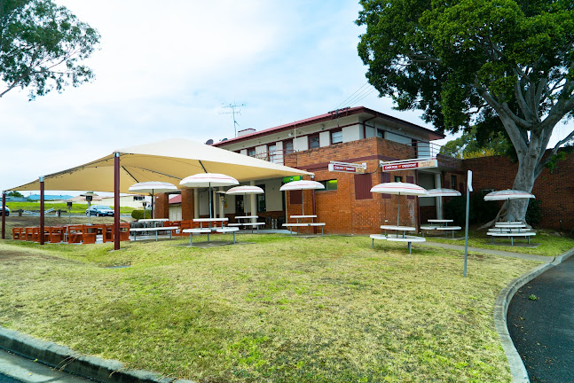 The Oaks Hotel - Hospitality and gastronomy