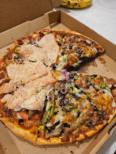 Opinii despre Camelot Gourmet Pizza în Benowa - Hospitality and gastronomy