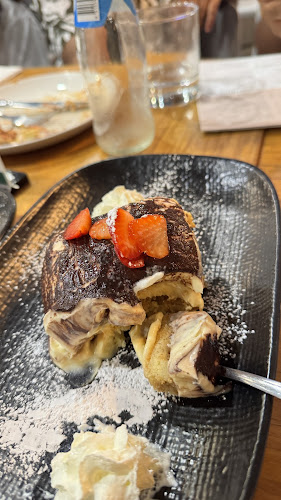 Opinii despre Slices Caroline Springs în Caroline Springs - Hospitality and gastronomy