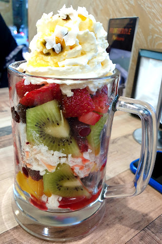 Comentarii opinii despre Profiterole Patisserie Strathfield