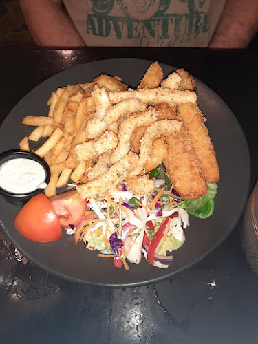 49-63 Elizabeth St, Urangan QLD 4655