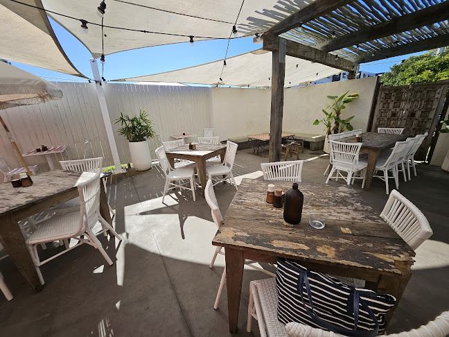 White Picket Fence - Caloundra