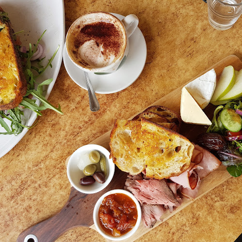 Shop 2-4/Lot 117 Old Hume Hwy, Berrima NSW 2577