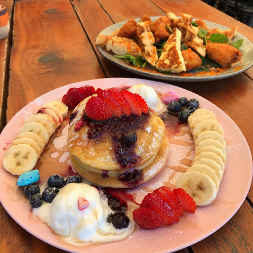 Shop 8/461 Ipswich Rd, Annerley QLD 4103