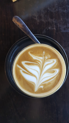 Opinii despre Wangi Deck Cafe în Wangi Wangi - Hospitality and gastronomy