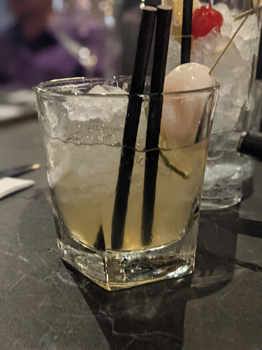 Left Bank Melbourne Restaurant & Cocktail Bar - Hospitality and gastronomy