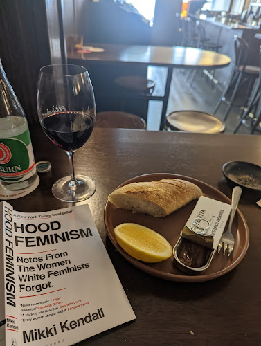 Ellington's Wine Bar & Rooftop - Ballarat Central