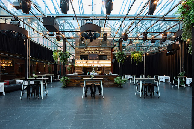 Royal Melbourne Hotel - Hospitality and gastronomy