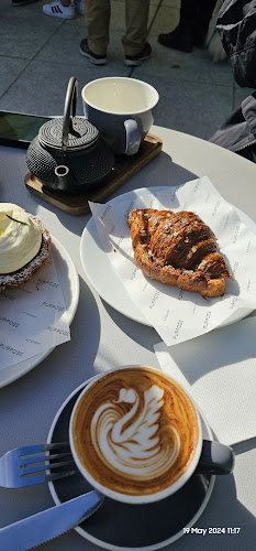 Comentarii opinii despre A.P House (A.P Bakery)