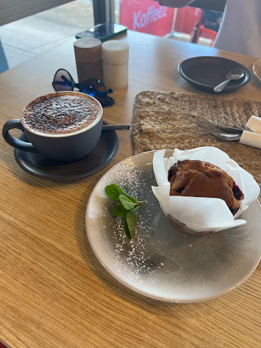 Comentarii opinii despre Koffeez