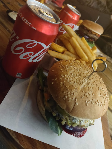 Big Belly Burgers - Hospitality and gastronomy