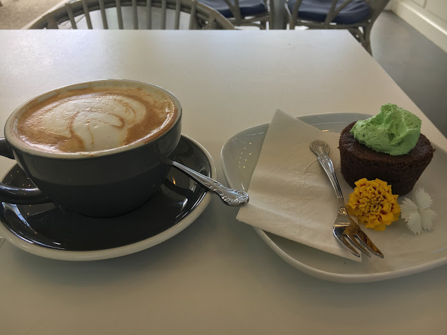 Hamptons Espresso - Hospitality and gastronomy