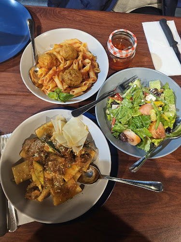 Da Orlando Pizzeria (Wollongong) - Hospitality and gastronomy
