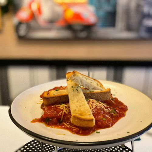 Bella Tiarnie Restaurant - Hospitality and gastronomy