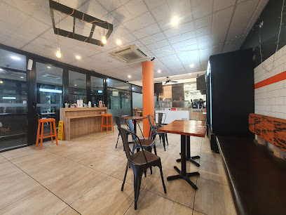 COUNTRY CURRY & KEBAB