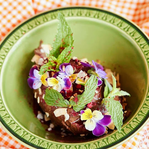 Uraidla Hotel - Hospitality and gastronomy