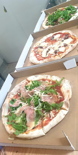 Comentarii opinii despre Little Italy