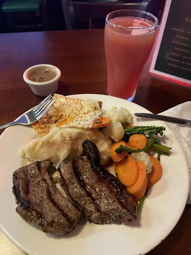 Comentarii opinii despre Waxy's Irish Pub and Skyline Roof Top Bar