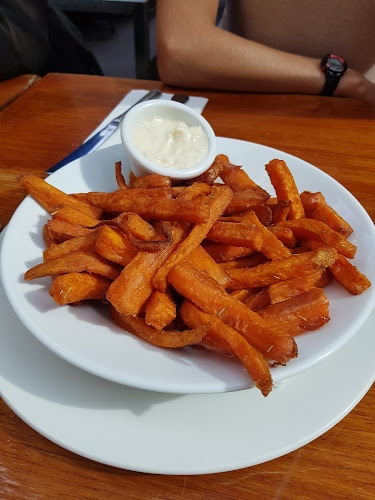 Royal Melbourne Hotel