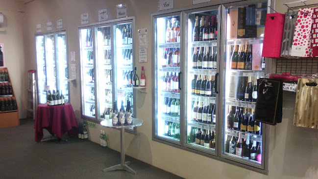 Rose Bay Drive-In Liquor Store - Rose Bay