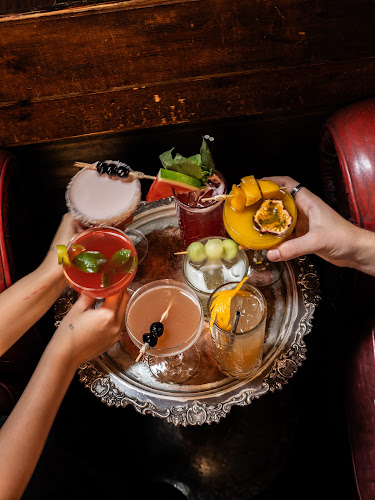 Comentarii opinii despre Holy Grail