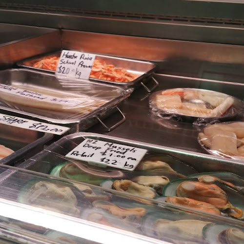 Karuah Seafood and Thai - Hospitality and gastronomy