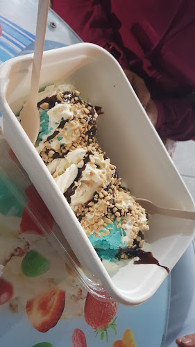 Comentarii opinii despre Cold Rock Ice Creamery Calamvale