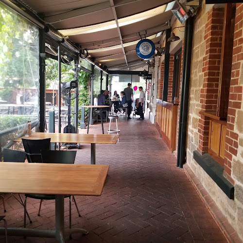 The Edinburgh Hotel - Hospitality and gastronomy