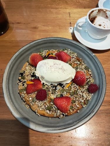 Top Paddock Cafe - Hospitality and gastronomy