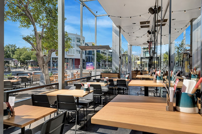 Shop 3/167 Grey St, South Brisbane QLD 4101