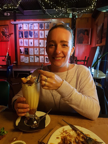 The Moon - Hospitality and gastronomy