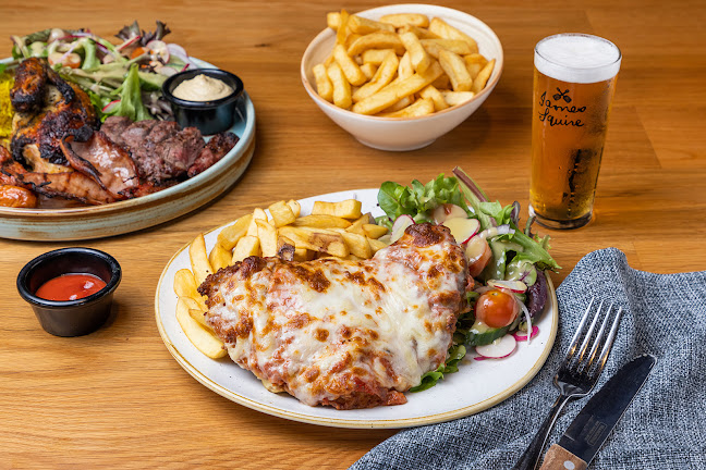 3 Oracle Bvd, Broadbeach QLD 4218