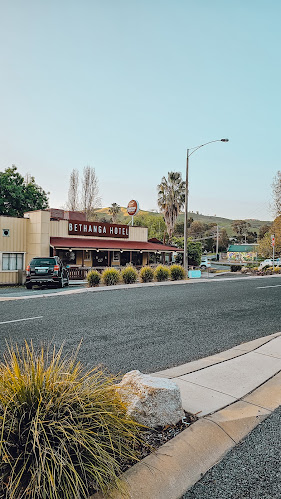 Bethanga Hotel - Melbourne