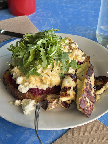 Machine Laundry Cafe - Hospitality and gastronomy