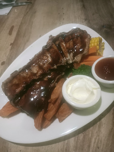 Hog's Breath Cafe Launceston - Hospitality and gastronomy