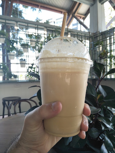 Comentarii opinii despre The Garden Room