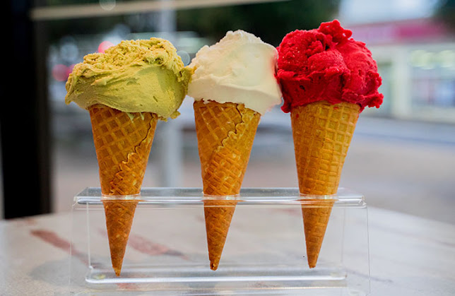 Mr Gelato by Matteo Collaroy - Hospitality and gastronomy