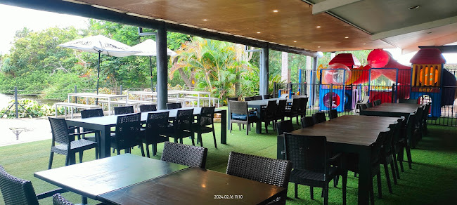 Kondari Hotel - Urangan