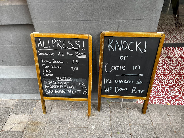 Stock Market Restaurant - Hospitality and gastronomy